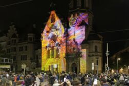 The Leipzig Festival of Lights celebrated 35 years of the Peaceful Revolution with 21 light projects around the entire inner city ring road. ©Punctum/Alexander Schmidt