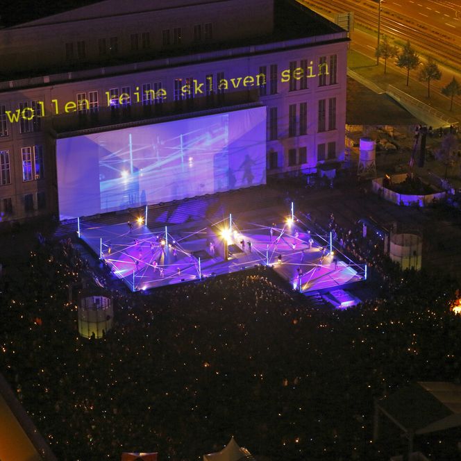 Lichtfest Leipzig 2012: Bick auf den Augustusplatz Leipzig