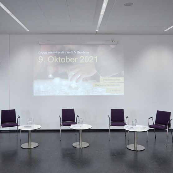 Vor dem Lichtfest 2022: Robert Sochacki und Wera Morawiec kamen im Juni nach Leipzig, um sich mit allen Projektbeteiligten abzustimmen und ausführliche Recherchen zu machen.