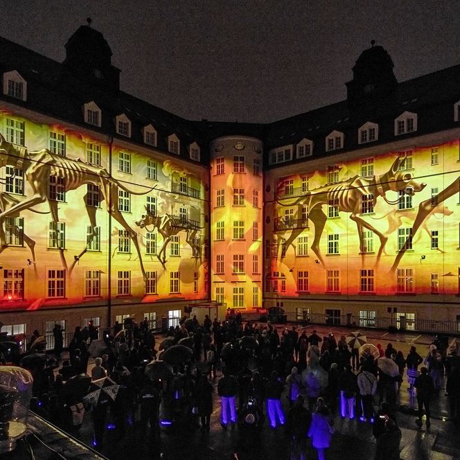 Lichtfest 2026: Projekt "Der Aktenschrank" von mammasONica