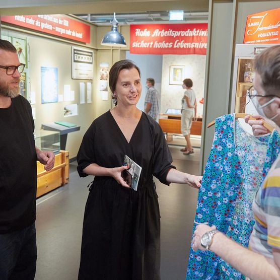 Vor dem Lichtfest 2022: Robert Sochacki und Wera Morawiec kamen im Juni nach Leipzig, um sich mit allen Projektbeteiligten abzustimmen und ausführliche Recherchen zu machen.