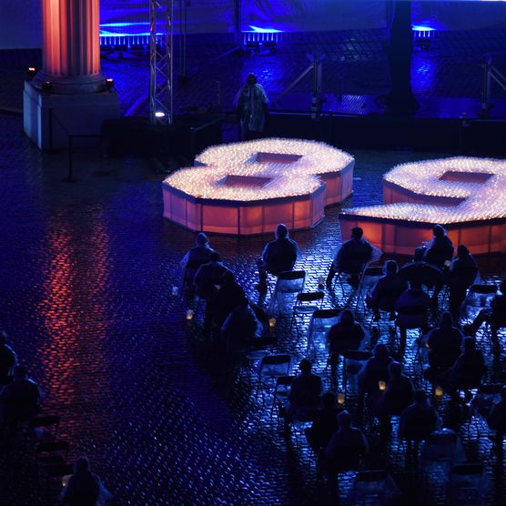 Lichtfest Leipzig 2020 auf dem Nikolaikirchhof