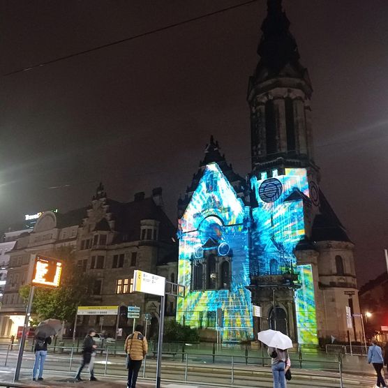  Lichtfest Leipzig 2024 Generalprobe mit Partnerprojekt Frankfurt am Main "Ode an die Demokratie" an der Evangelisch-reformierten Kirche Leipzig