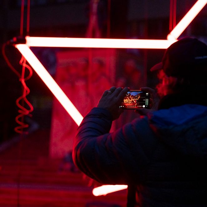 Lichtfest Leipzig 2024 mit Projekt der Partnerstadt Brünn "Counting sheep" am Dittrichring