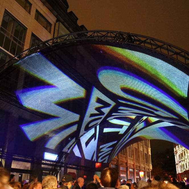 Lichtfest Leipzig 2025: das Auszubildendenprojekt „Gedankenspiegel“