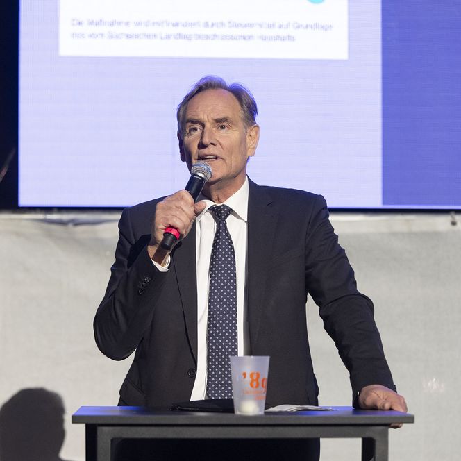 Lichtfest Leipzig 2025: Grundsteinlegung Freiheits- und Einheitsdenkmal