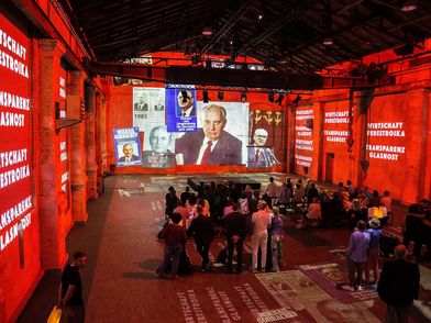 Leuchtende Freiheit im Kunstkraftwerk Leipzig - Foto: Andreas Schmidt