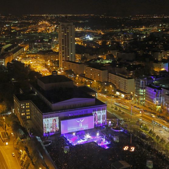 Lichtfest Leipzig 2012: Bick auf den Augustusplatz Leipzig