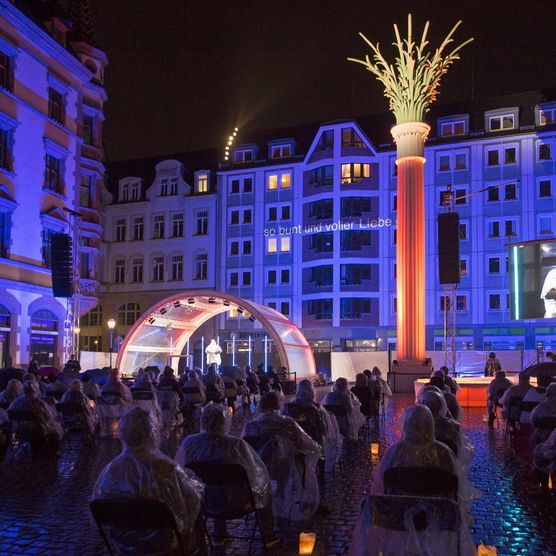 Lichtfest Leipzig 2020: Eröffnung im kleinen Rahmen auf dem Nikolaikirchhof