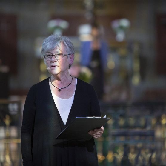 Lichtfest Leipzig 2019: Lichtraum 1 "Wir sind das Volk!" – "Offen für alle" in der Nikolaikirche