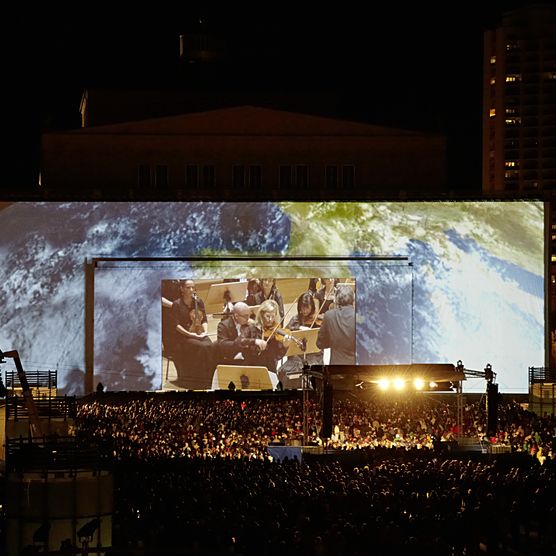 Lichtfest Leipzig 2011 auf dem Augustusplatz Leipzig