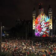 Lichtfest Leipzig 2014: Wahlraum "I vote, I build" von Théoriz Studio am Neuen Rathaus