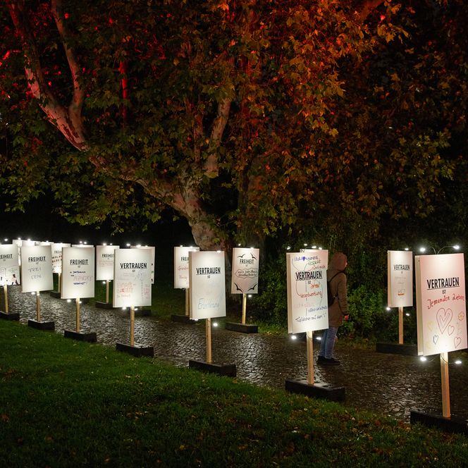 Lichtfest Leipzig 2025: Generalprobe „Vertrauen – Freiheit – Verantwortung“