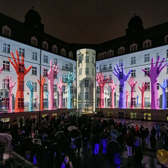 Lichtfest 2026: Projekt "Der Aktenschrank" von mammasONica