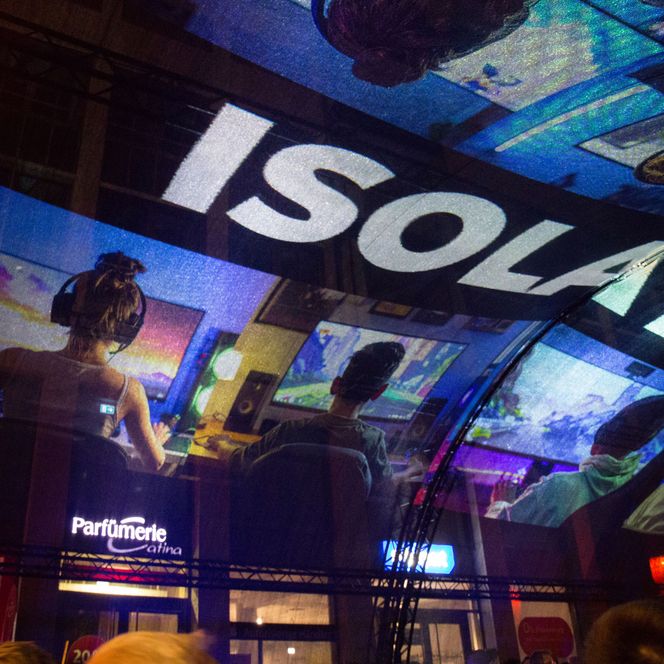 Lichtfest Leipzig 2025: das Auszubildendenprojekt „Gedankenspiegel“