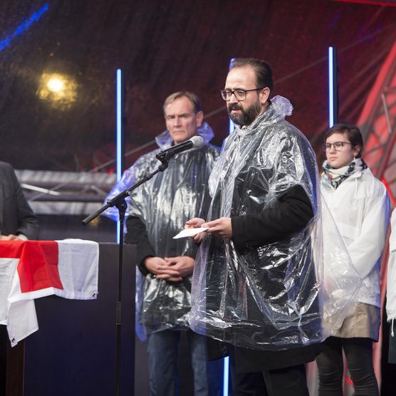 Lichtfest Leipzig 2020: Eröffnung im kleinen Rahmen auf dem Nikolaikirchhof