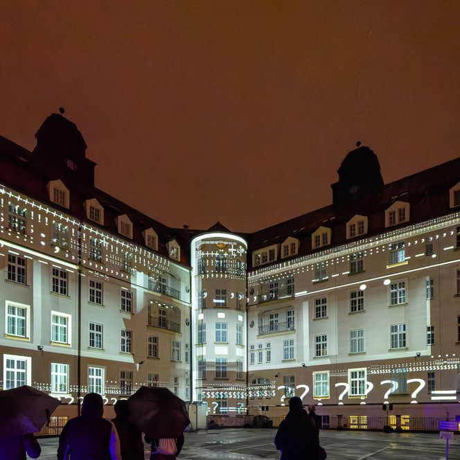Lichtfest 2026: Projekt "Der Aktenschrank" von mammasONica