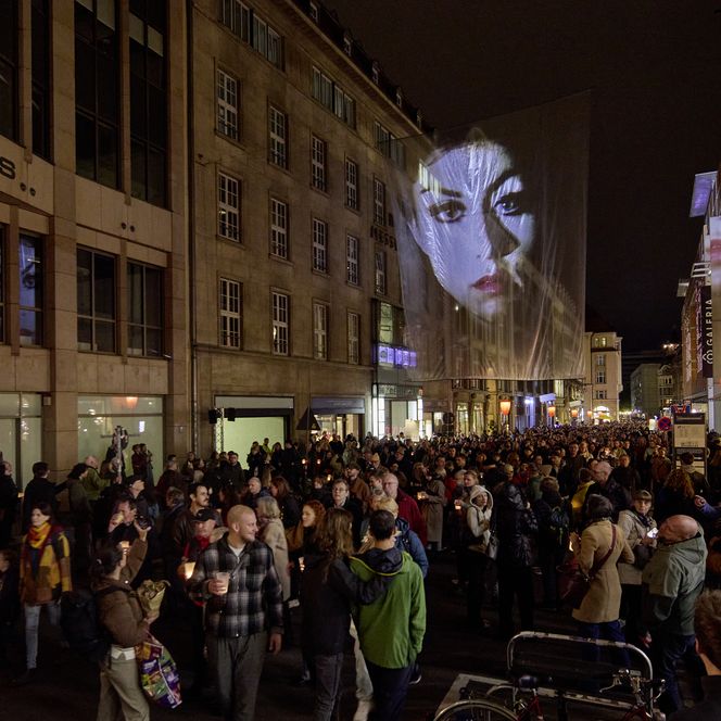 Lichtfest Leipzig 2025: das Projekt „No Flag“ von Vanessa Hafenbrädl
