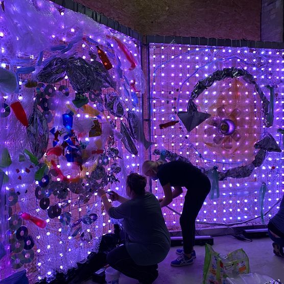 Workshop für das Lichtfest Leipzig 2021: Projekt „Ring (do/undo/redo)" auf dem Burgplatz