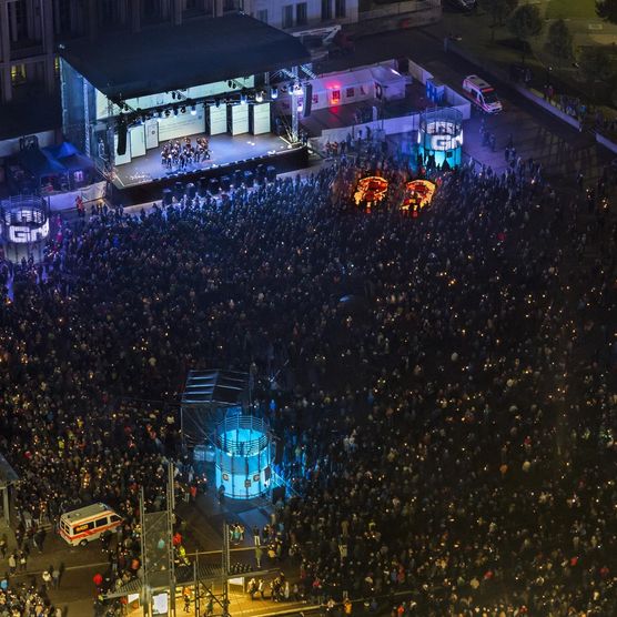 Lichtfest Leipzig 2016: Augustusplatz von oben