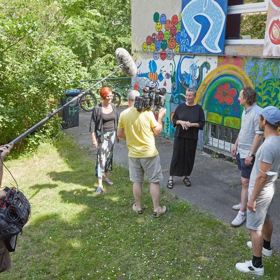 Lichtfest 2021 Lichtfestprojekt „89 Stimmen": Impressionen vom Workshop bei Frauenkultur e. V. 