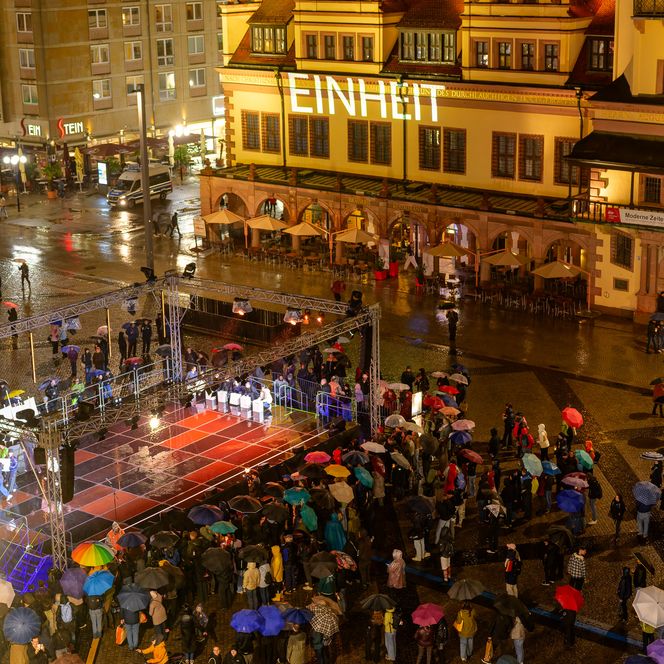 Lichtfest 2026: Projekt "Aufbruch – Umbruch – ? Verbunden in Vielfalt" von der Tanzcompany TARO TANZ
