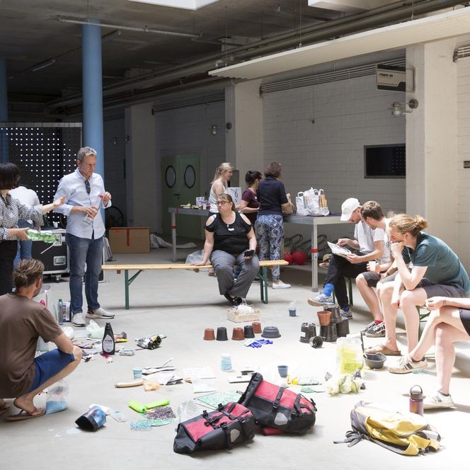 Workshop für das Lichtfest Leipzig 2021: Projekt „Ring (do/undo/redo)" auf dem Burgplatz