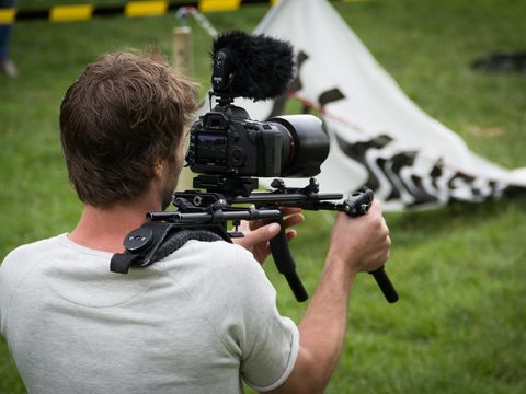 Der Erlös aus der Lichtfest-Spendenaktion Kerzenpatenschaft im Rahmen des Lichtfest 2022 ging an das Journalists-in-Residence-Programm des in Leipzig beheimateten Europäischen Zentrums für Presse und Medienfreiheit (ECPMF)