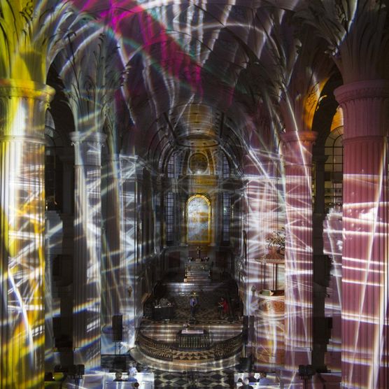 Lichtfest Leipzig 2019: Lichtraum 1 "Wir sind das Volk!" – "Offen für alle" in der Nikolaikirche