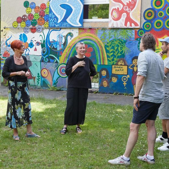 Lichtfest 2021 Lichtfestprojekt „89 Stimmen": Impressionen vom Workshop bei Frauenkultur e. V. 