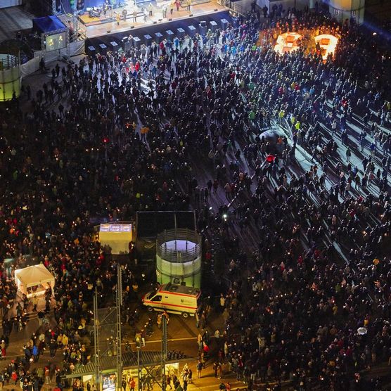 Lichtfest Leipzig 2017: Augustusplatz von oben