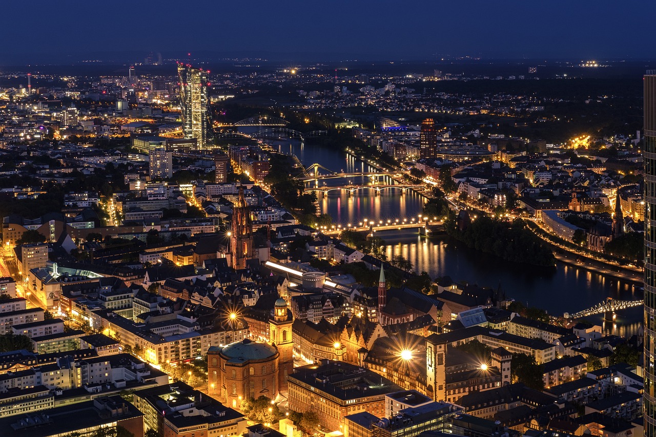 Frankfurt am Main bei Nacht